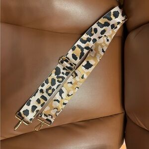 Leopard Print Adjustable Bag Strap